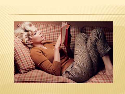 Celebs & Sofas...