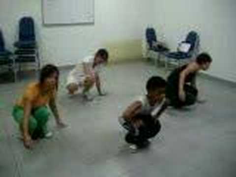 SeleKtaZ dancing to: die another day, kiss kiss & low