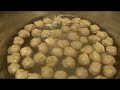 Bruneau maakt tomatensoep met balletjes