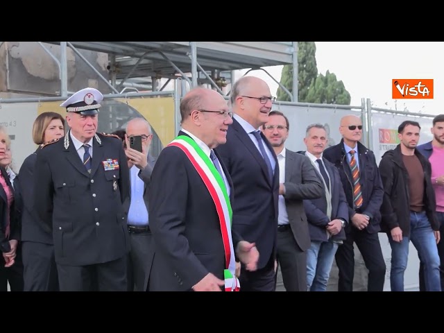 "Adesso ti comando", Verdone sindaco per un giorno scherza con Gualtieri