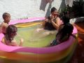 CHAPOTIANDO EN LA PISCINA CON NELLY 