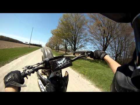 crf250r - Some clips of wheelies, jumps, and hillclimbs on a honda crf250r. Be sure to comment, like and subscribe if you haven't.