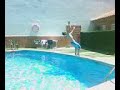 salto a la piscina salto a la piscina