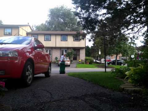 LawnCareMidwest - This is how you can rake and mow your lawn in a hurry ;)