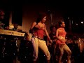 en la discoteca delirio habanero en toda la plaza de la revoluci�n en cuba, ng la banda en vivo con jos� luis cort�s...a la par de unos buenos havana club...excelente...