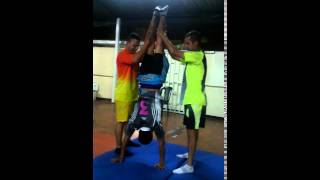 Invertida o Parada mano