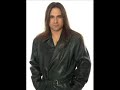 it�s not every day that one can welcome new members to the soprano d club!

1. andre matos with a harmony d6 from solo song remember why. the lead vocal holds an a5.
2. mike tirelli from burning starr hits a c6 to d6 in the harmony(lead vocal has a5 to b5), song is mad at the world.
3. ski from deadly blessing hits a nice d6 in obliterator song dark shadows.
4. taiwanese singer chang yu-sheng hits a strong d6 from unknown song.