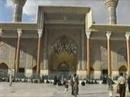 برنامج وثائقي تتمحور حلقاته حوا العتبات المقدسة عند المسلمين في البلاد العربية والإسلامية مثل: النجف الاشرف, كربلاء, الكاظمية, سامراء في العراق. يروي سيرة هذه المقامات المقدسة وما رافقها من تغيير أحوال على مدى العصور, ومدى تعلق المسلمين بها, ومداومة زيارتهم لها, وما يرافقها من آداب وتقاليد دينية واجتماعية عريق, ومدى تطورها التاريخي والعمراني.