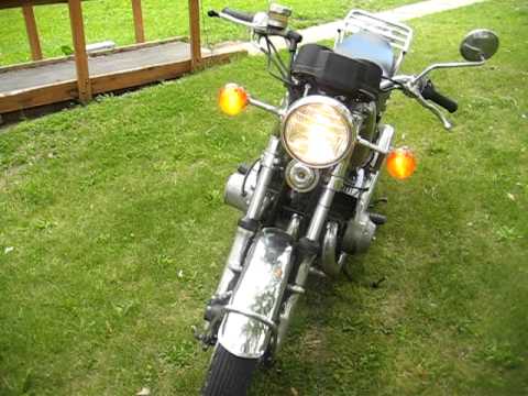 Suzuki GT550 running after month long fix up
