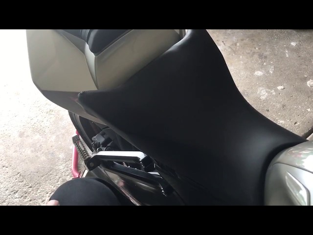 BMW s1000rr Front Riders Seat Cushion Saddle OEM Black Leather in Other in City of Toronto