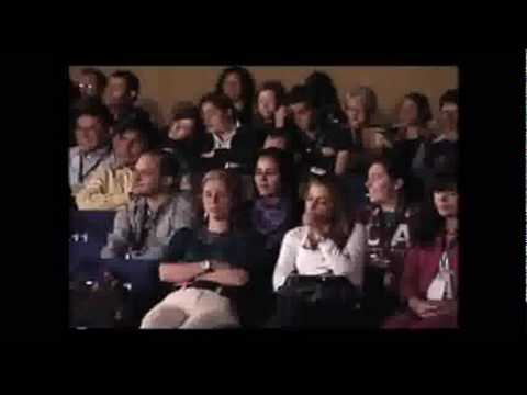 El autor y divulgador científico conversa sobre las relaciones entre ciencia y sociedad; la formación y reacciones del cerebro ante los procesos emocionales y sobre la capacidad del cerebro humano para predecir el futuro. 
