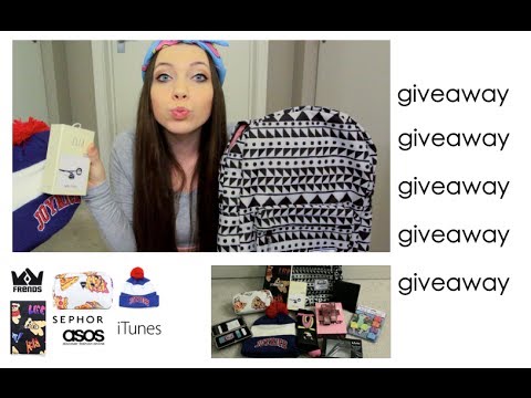HUGE 2014 GIVEAWAY | Over $500 in PRIZES! (CLOSED)