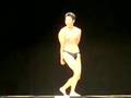 Body building guy with little muscle 全然ムキムキじゃないボディビルダー