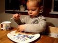 videos de Pedro comendo panqueca doce