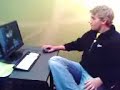 CeBIT 2007 - Fatal1ty plays Onehanded
