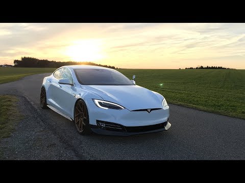 Tesla Model S por Novitec