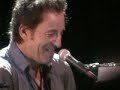 Così, tanto perché non ho sonno http://www.youtube.com/watch?v=N9ELrZZfZU8