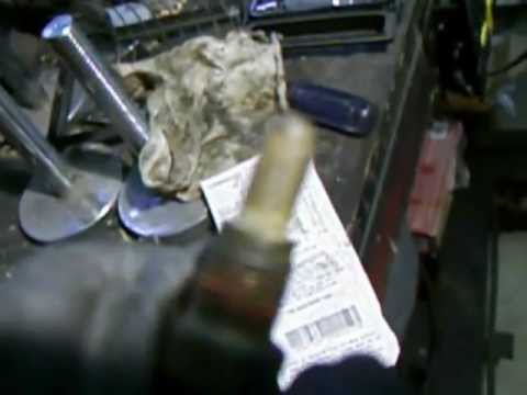 Diagnosing Coolant Temperature Sensor Failure_1999 Saturn SC2