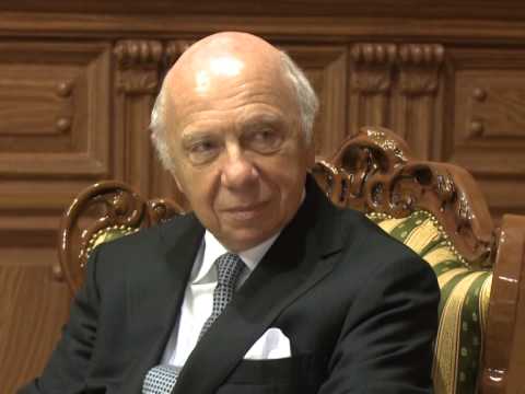 Președintele Republicii Moldova, Nicolae Timofti, a acordat „Ordinul de Onoare” neurochirurgului Jacques Brotchi