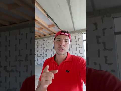 КАКОЕ ВЫБРАТЬ ПЕРЕКРЫТИЕ? ПЛИТЫ ИЛИ ДЕРЕВО? #SHORTS