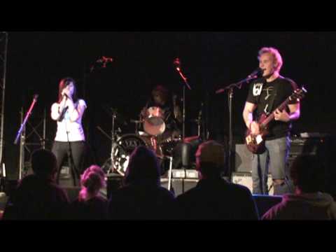 how to reverse a vector