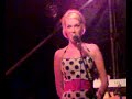 The Pipettes Your Kisses... live @ Zion club, Conegliano 07
