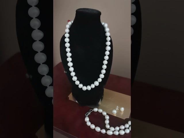 Akoya Pearls Set, Necklace, Earrings and Bracelet in Jewellery & Watches in City of Toronto