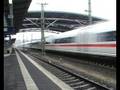 videos de ICE 3 races through Montabauer, Germany at 300 kp/h
