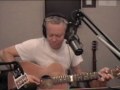 Tommy Emmanuel - "Mr. Guitar" on The Music Row Show Voir la Vidéo