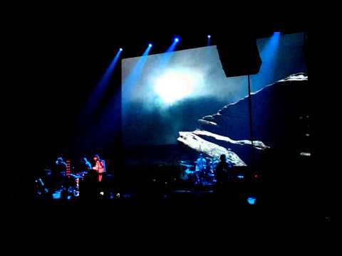 My Heart's a Mess live @ Hammersmith Apollo []