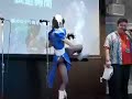 チュンリーのキックにフラッシュ炸裂