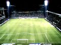 un petit chant � l'attention du s�l�ctionneur national raymond domenech lors du match france-hongrie le 31/05/05 � metz... s�l�ctionneur d�j� impopulaire � l'�poque, notamment chez les messins du fait du blacklisting de robert pires! (tendez l'oreille vers 40 secondes pour entendre)