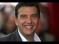 thierry avait un coeur en or et je le remercie de tous coeur pour nous avoir fait vibrer pendant toutes ces ann�es de bohnneur passer avec lui je n'est qu'une seul chose a dire 