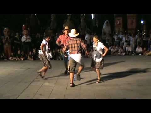 EL COSTILLAR - Presentacion del grupo folklorico Pulchen en La fiesta Mayor de Martorell.