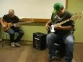 dando uma palinha com meu fender geddy lee na oficina de baixo - musica 2