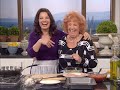 Sylvia Drescher (Fran's mom) cooks her favorite family dish on the Fran Drescher tawk