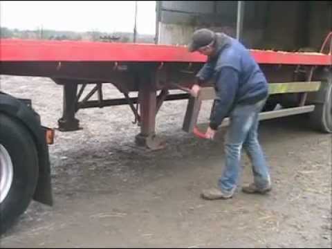 how to attach a trailer to a hgv
