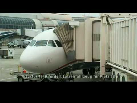 Hudson - Der US-Airways-Flug 1549 endete am 15. Januar 2009 wenige Minuten nach dem Start aufgrund von Problemen mit den Triebwerken nach Vogelschlag auf dem Hudson R...