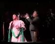 Maria de Lourdes interpreta Con Mis Propias Manos