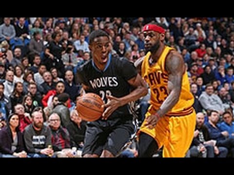 Video: Lebron James and Andrew Wiggins Duel it Out in Minnesota