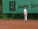 Frans Hensen in Krasse knarren tennissen er op los