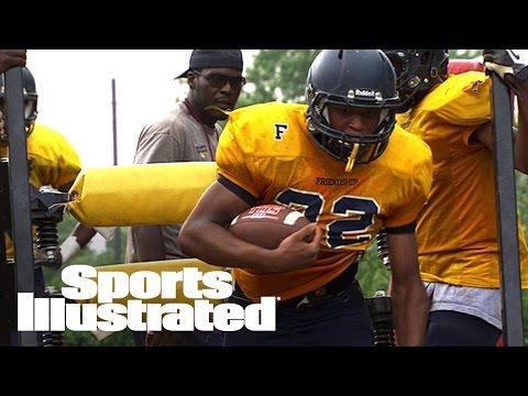 Collegiate - On the first episode of Underdogs, SI.com profiles Friendship Collegiate Academy in Washington, D.C. Despite multiple obstacles, Friendship has quickly becom...