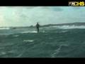 Kitesurf dans les vagues made in Breizh