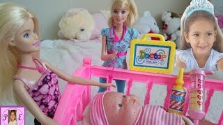 Barbie nin kardeşi aliş hastalanınca barbie elifi arıyor.Eğlenceli çocuk videosu
