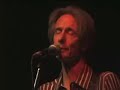 (...meets the gold of the day)
bing crosby's signature tune by lenny kaye (ex guitarist patti smith group)
cbgb sept 8 2006