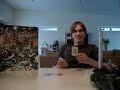 Nú er akkurat helmingurinn búinn af þáttunum og 12 búnir og 12 eftir ;P... Í þetta skiptið fáiði að sjá hvað Júlli fékk í skóinn frá fyrsta jólasveininum :D... Og það virðist vera peningar, eða hvað ???