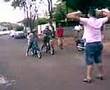 Racha de motos n�o � CB 500 vs RD135