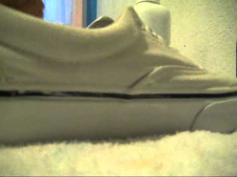 how to whiten canvas