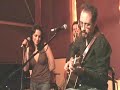 an original song by richard julian performed at the living room in nyc - video by anthony pepitone.  band members:  lee alexander - bass, jim campilongo - telecaster, norah jones - vocals, richard julian - vocals & acoustic guitar, dan rieser - drums, special guest - jon dryden - organ.  live sound mix by steve ha - great job - as usual!

http://www.thelittlewillies.com

http://www.livingroomny.com