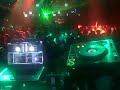 new guns n bombs track
